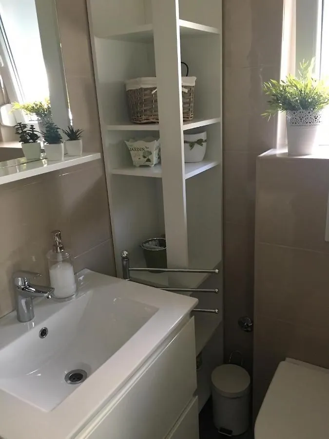 Apartment Ana Arbanasi Zadar Kroatië