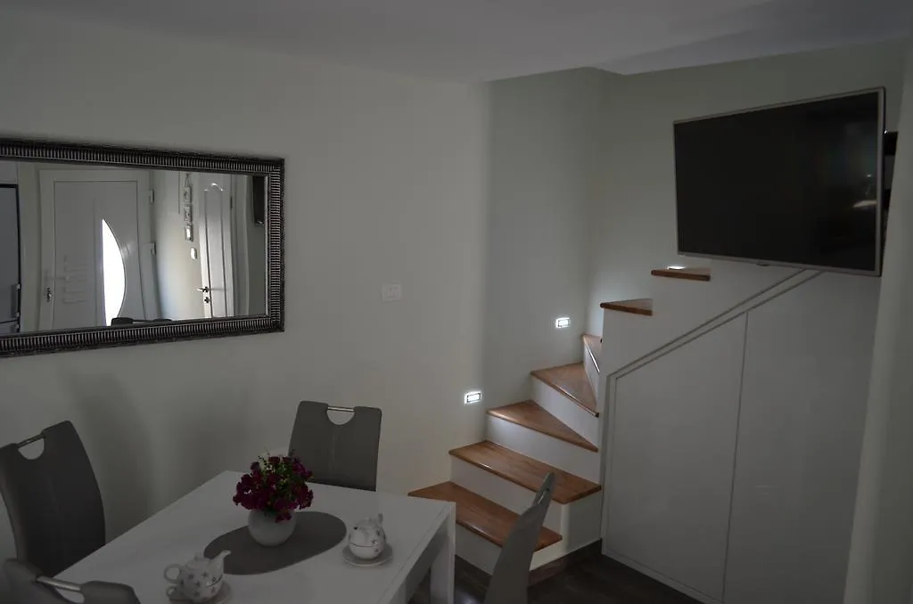 Apartment Ana Arbanasi Zadar Kroatië